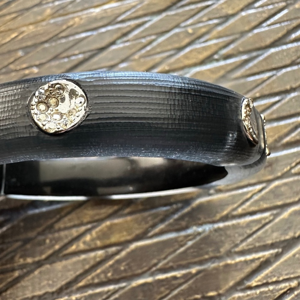 Alexis Bittar Crystal Encrusted & Lucite Hinge Bracelet in Black/Clear